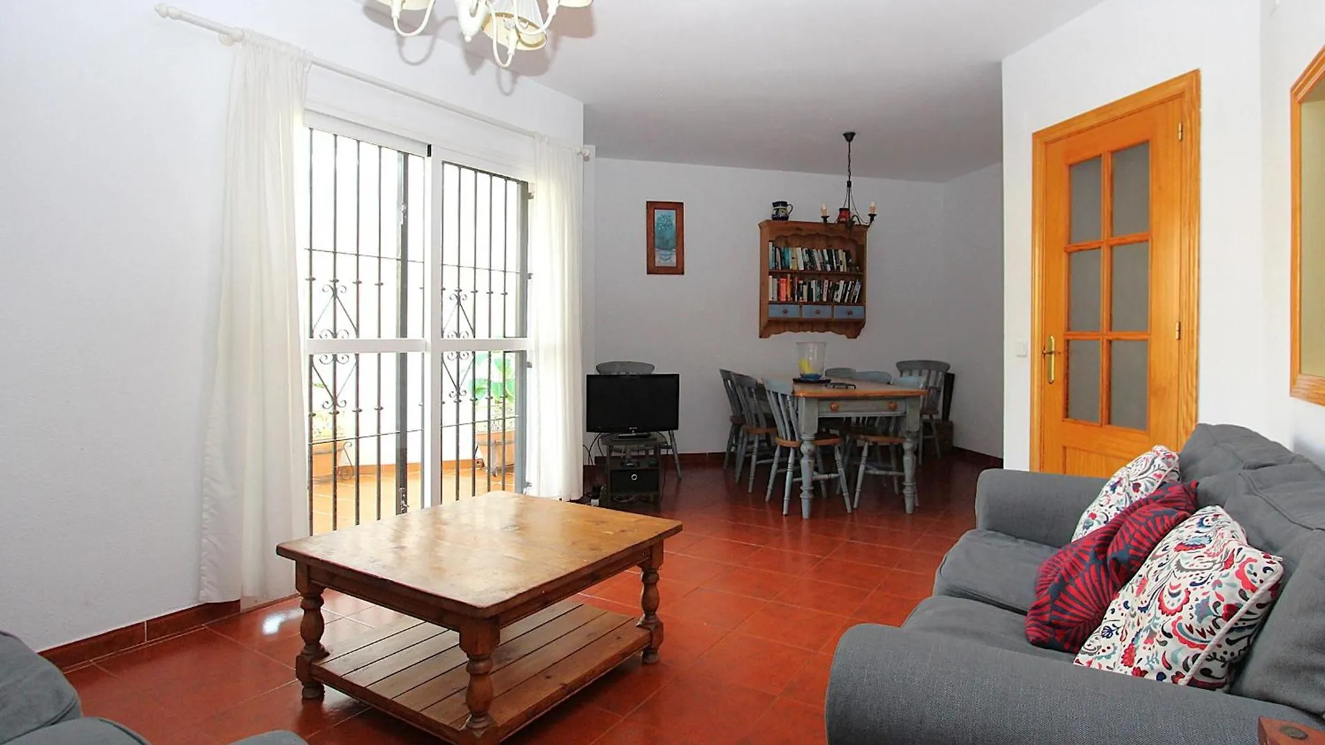 Valparaiso Apartment Burriana Beach Nerja